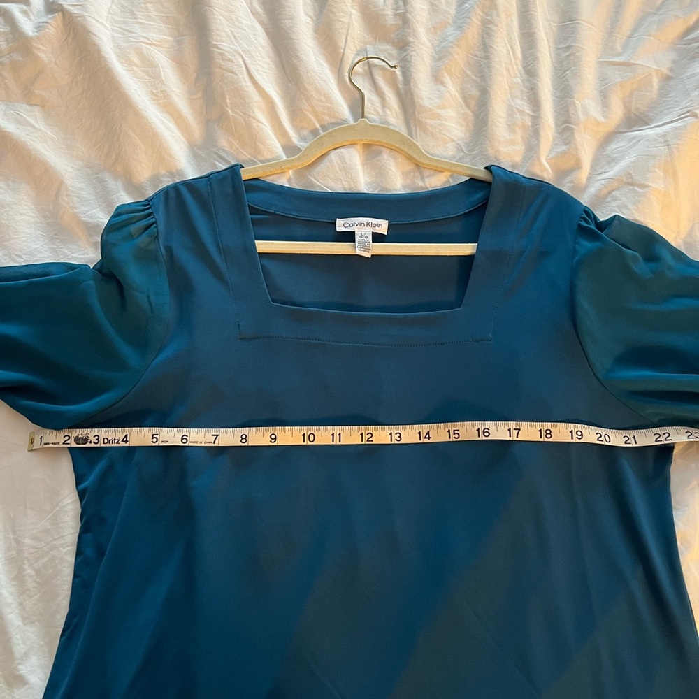 Calvin Klein Relaxed Teal long sheer sleeve blouse - Picture 4 of 8